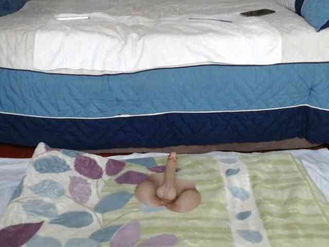 Prettybkack25 webcam