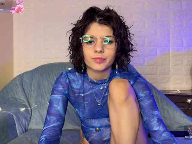 KatyaZaitseva webcam