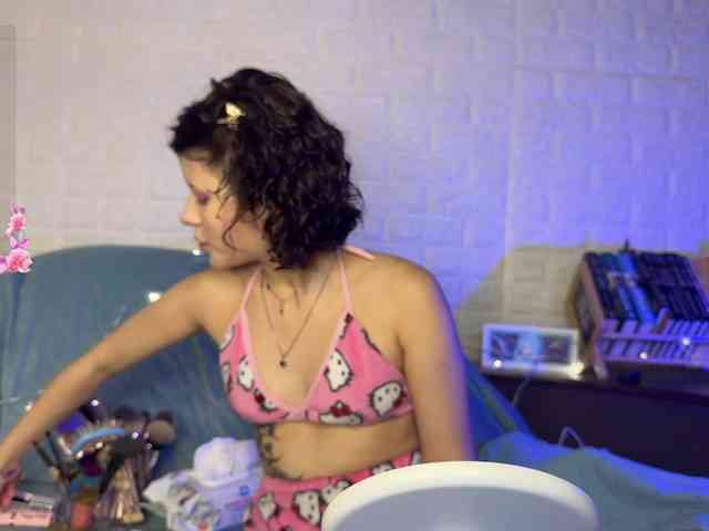 KatyaZaitseva webcam