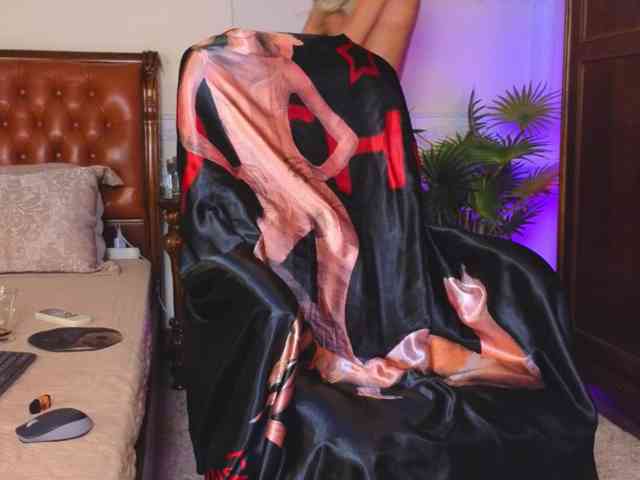 Alina-Grosu webcam