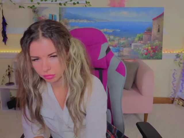 LunaRishi live cam on BongaCams