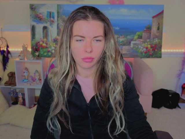 LunaRishi live cam on BongaCams