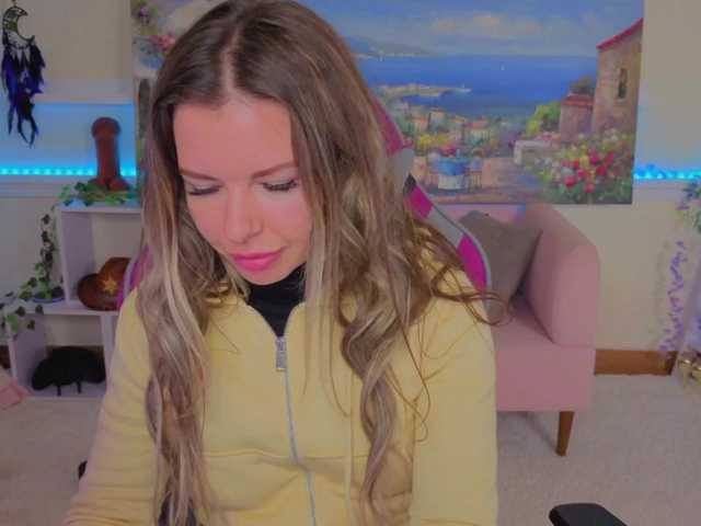 LunaRishi live cam on BongaCams