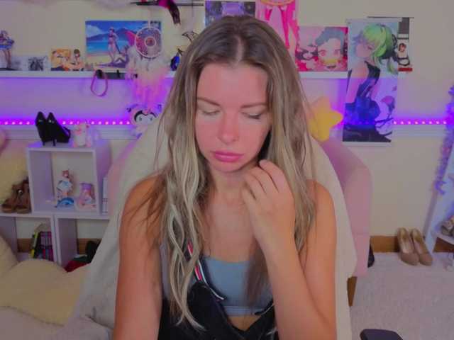 LunaRishi live cam on BongaCams