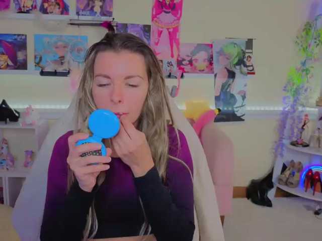 LunaRishi live cam on BongaCams