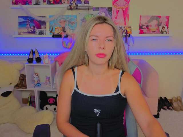 LunaRishi live webcam show