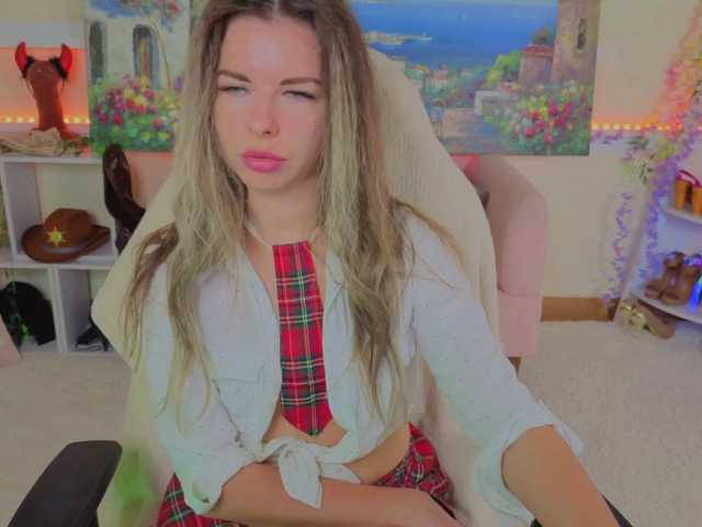 LunaRishi live cam on BongaCams