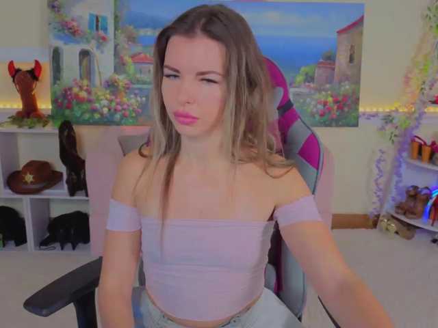 LunaRishi live cam on BongaCams