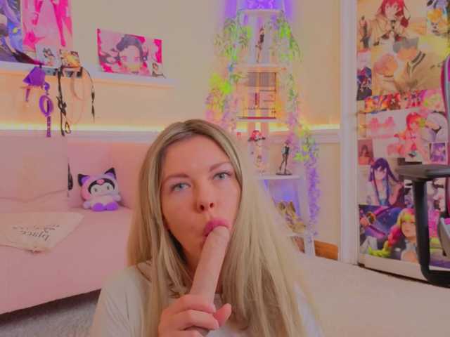 LunaRishi live webcam show