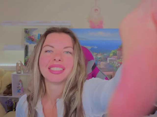 LunaRishi live cam on BongaCams