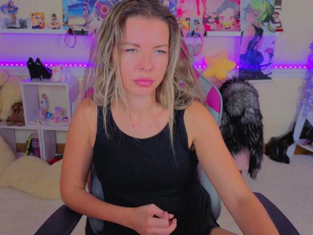 LunaRishi live cam on BongaCams