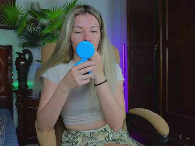 LunaRishi webcam