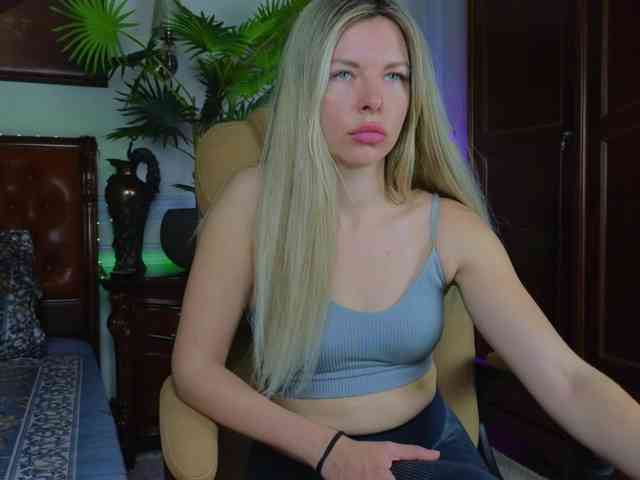LunaRishi webcam