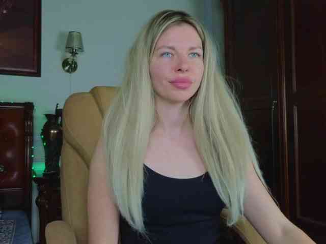LunaRishi webcam