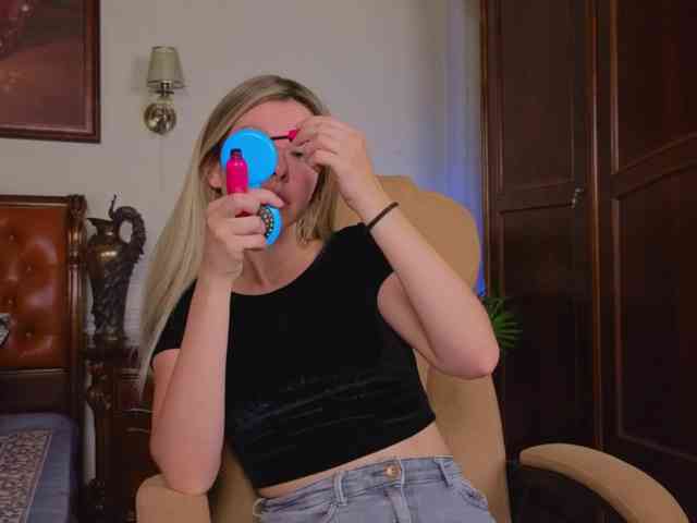 LunaRishi webcam