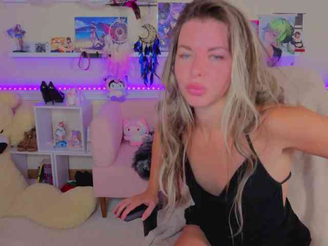LunaRishi webcam