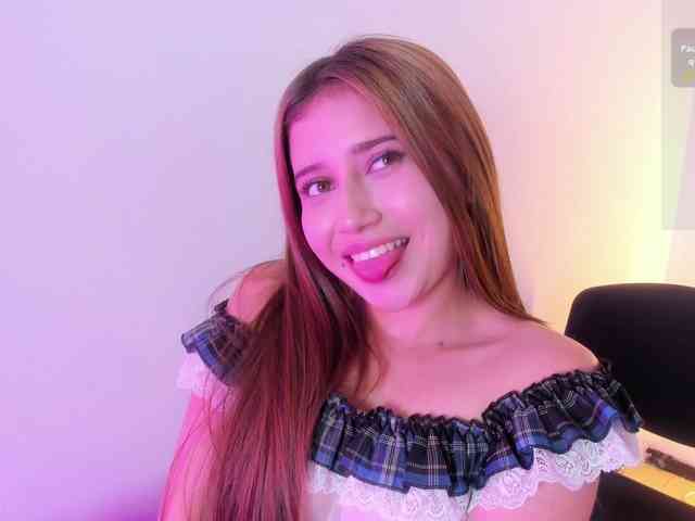CrysttalMoon webcam