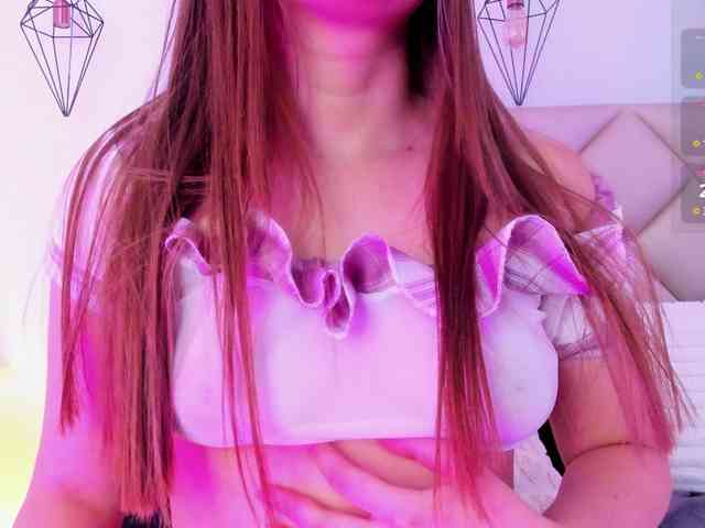 CrysttalMoon webcam