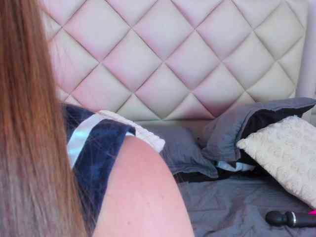 CrysttalMoon webcam