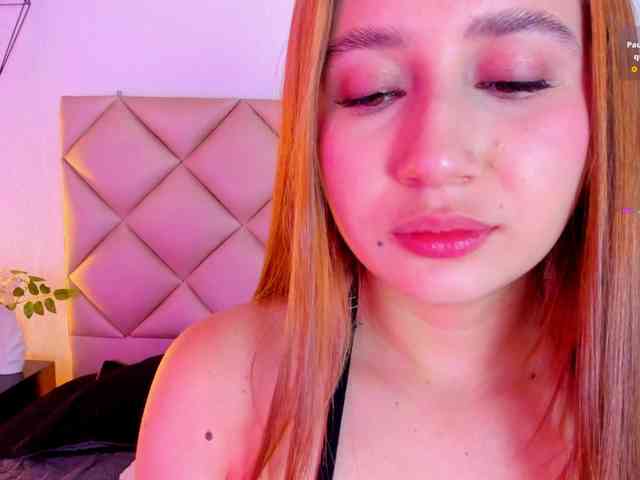CrysttalMoon webcam