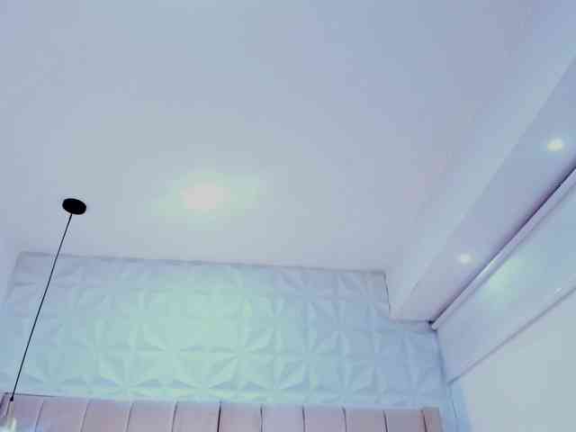 CrysttalMoon webcam