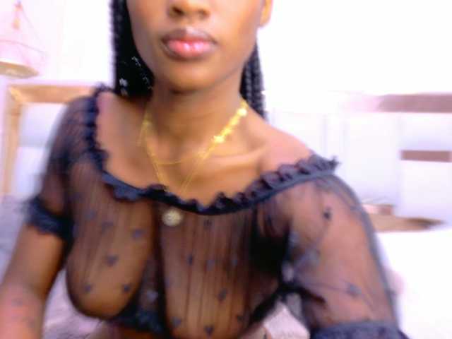 Skylar-Smith live cam on BongaCams
