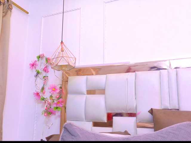 Skylar-Smith live cam on BongaCams