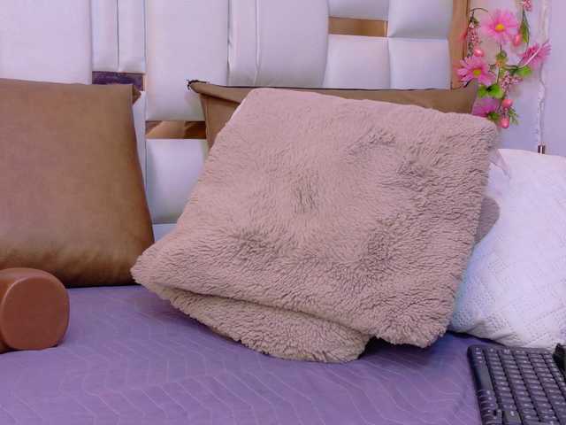 Aylin-Rose live cam preview