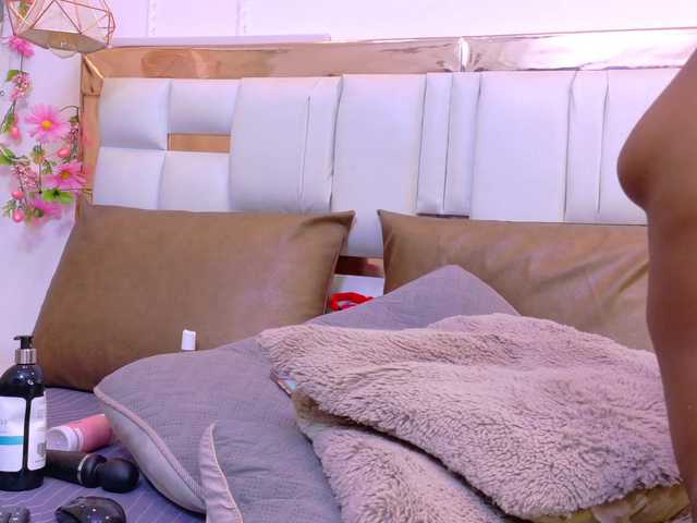 Skylar-Smith live cam on BongaCams