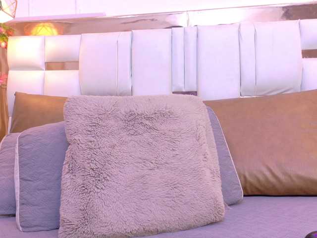 Skylar-Smith live cam on BongaCams