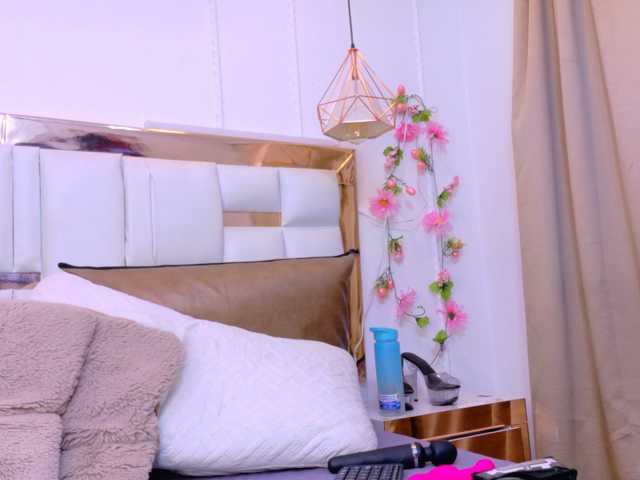 Skylar-Smith live cam on BongaCams