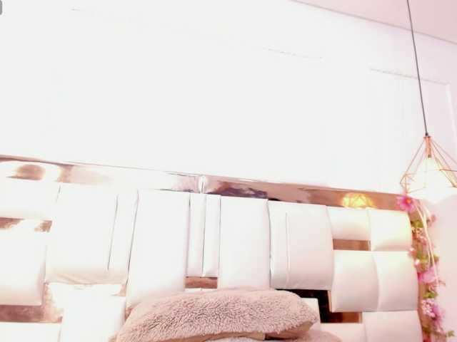 Skylar-Smith's BongaCams show and profile