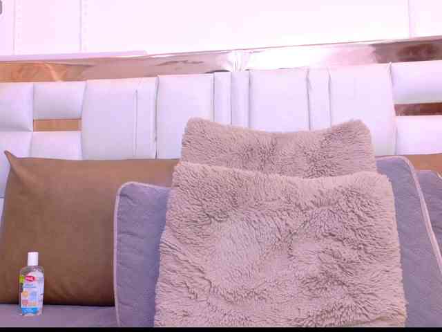Aylin-Rose webcam
