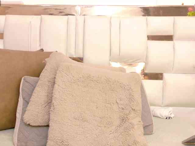 Aylin-Rose webcam