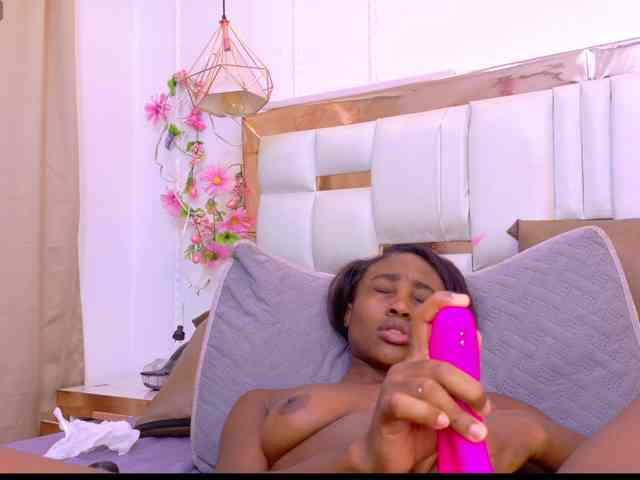 Aylin-Rose webcam