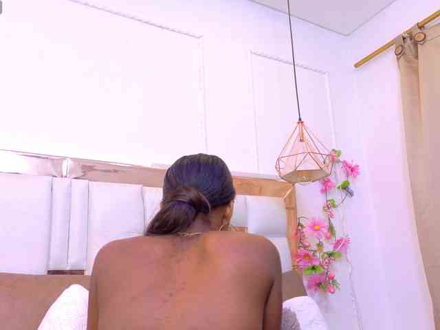 Aylin-Rose webcam