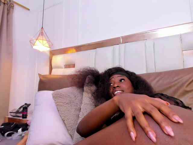 Aylin-Rose webcam