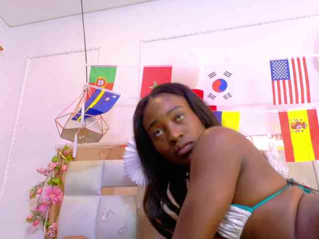 Aylin-Rose webcam