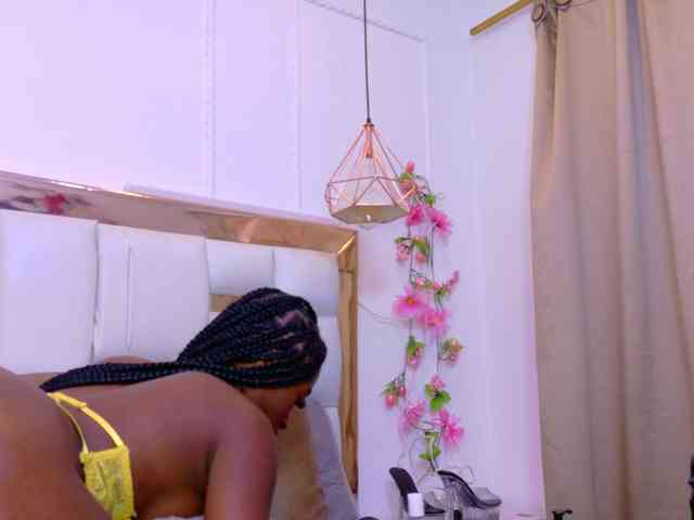 Aylin-Rose webcam
