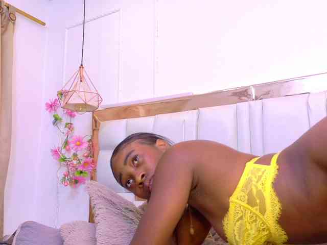 Aylin-Rose webcam