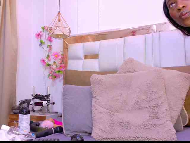 Skylar-Smith Live Webcam on BongaCams