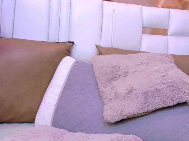 Aylin-Rose webcam