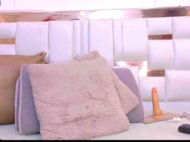 Aylin-Rose webcam