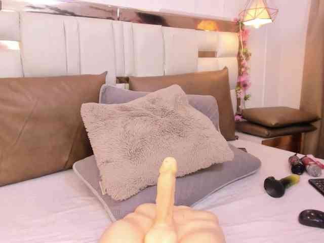 Aylin-Rose webcam