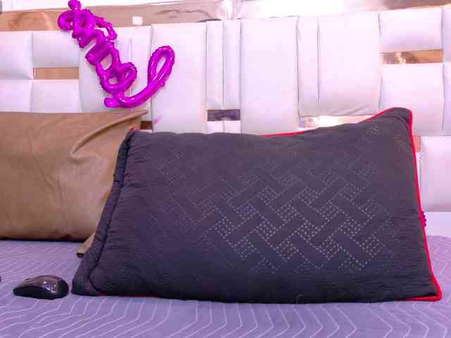 Aylin-Rose webcam