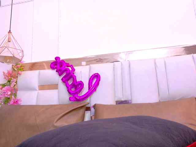 Aylin-Rose webcam