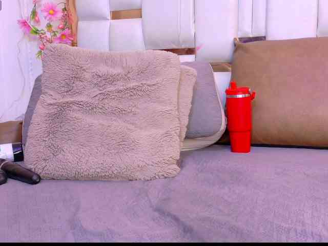 Aylin-Rose webcam