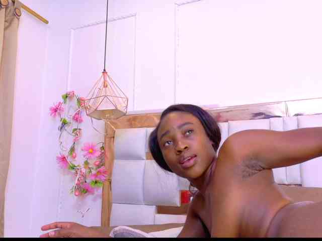 Aylin-Rose webcam