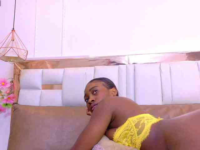 Aylin-Rose webcam