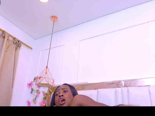 Aylin-Rose webcam